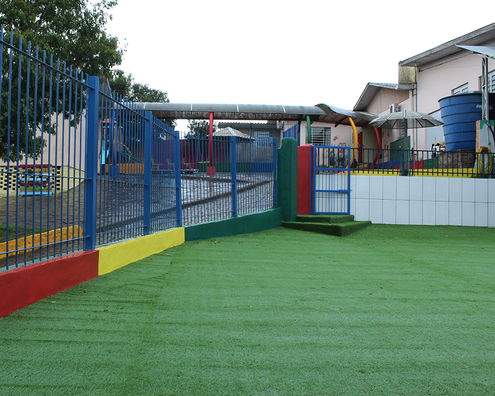 Escola Ternura tem novo espaço didático ao ar livre para os alunos