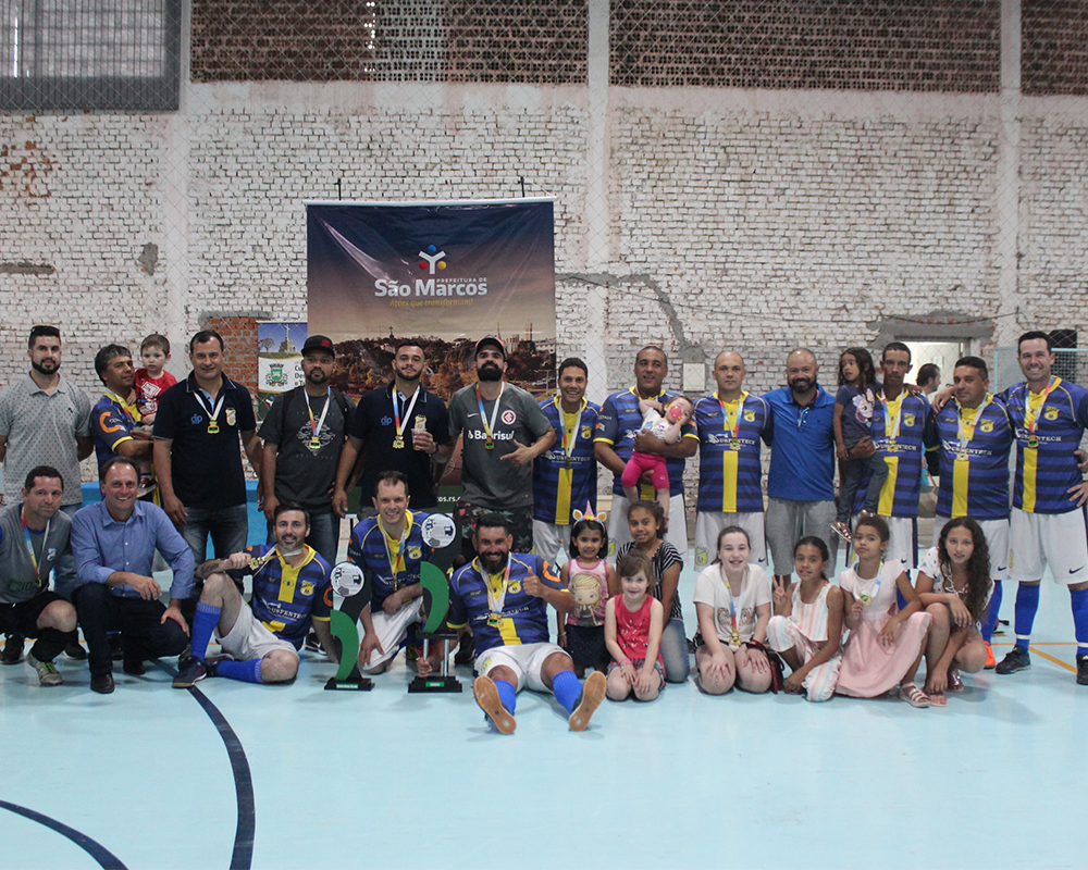 Finais dos campeonatos de futsal veterano, feminino e master foram realizadas no último sábado (07)