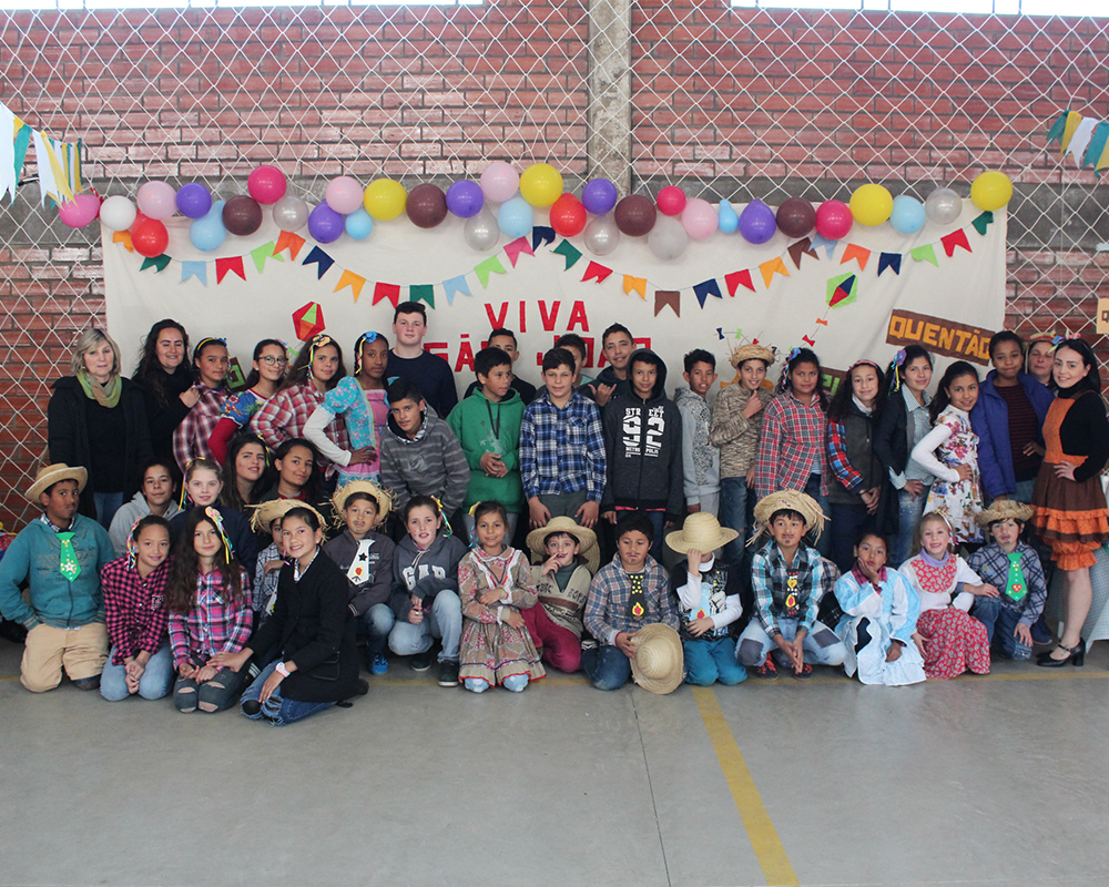 Festa Julina interna promovida pelo CRAS reuniu mais de 130 pessoas
